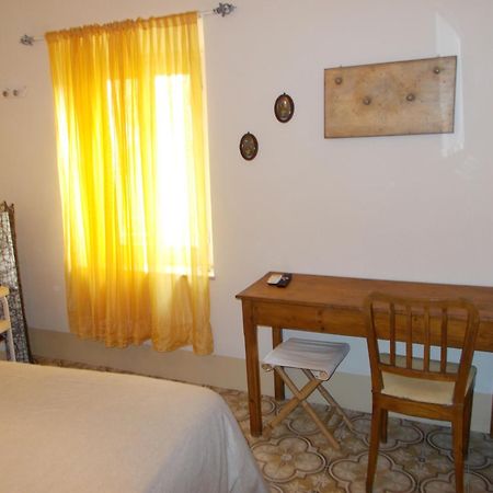 Guest House Le Arti Minori Serravalle Pistoiese Dış mekan fotoğraf